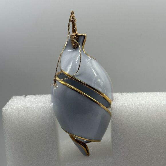 Bradford Editions Christmas Tree Ornament A New Day Beacon Lighthouse Light Blue - Picture 4 of 7